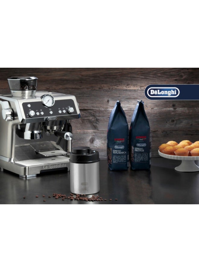 De'Longhi Vacuum Coffee Canister 1.3L – Stainless Steel & Black, Airtight Seal, Built-In Date Indicator, UV & Moisture Protection, Keeps Coffee & Food Fresh for 15 Days – 1-Year Warranty (DLSC063) - Image 3